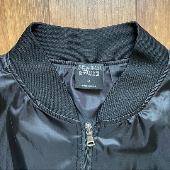 Lightweight jacket - Picture 4 of 7